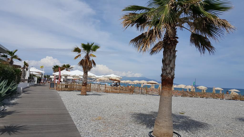 Baie Des Anges Appartement Bis Вильнёв-Лубе Экстерьер фото